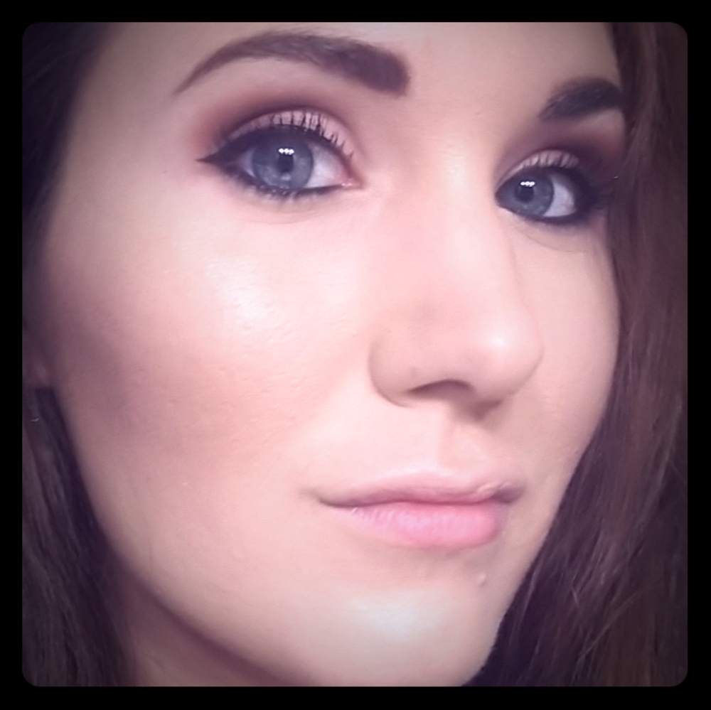 Meet your Posher, Doshia